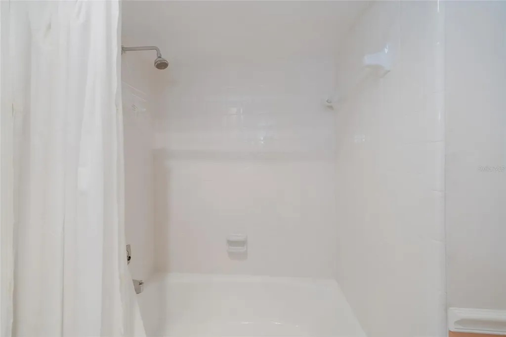 6615 10th Avenue W Bradenton FL 34209