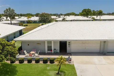 6615 10th Avenue W Bradenton FL 34209