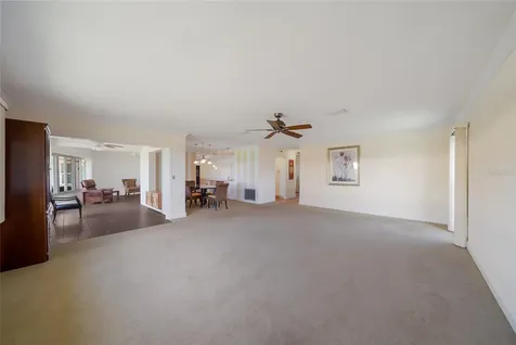 6615 10th Avenue W Bradenton FL 34209