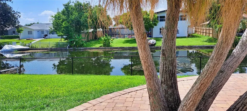 2400 Lauderdale Court Orlando FL 32805