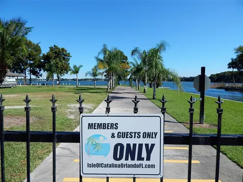 2400 Lauderdale Court Orlando FL 32805