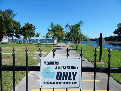 2400 Lauderdale Court Orlando FL 32805