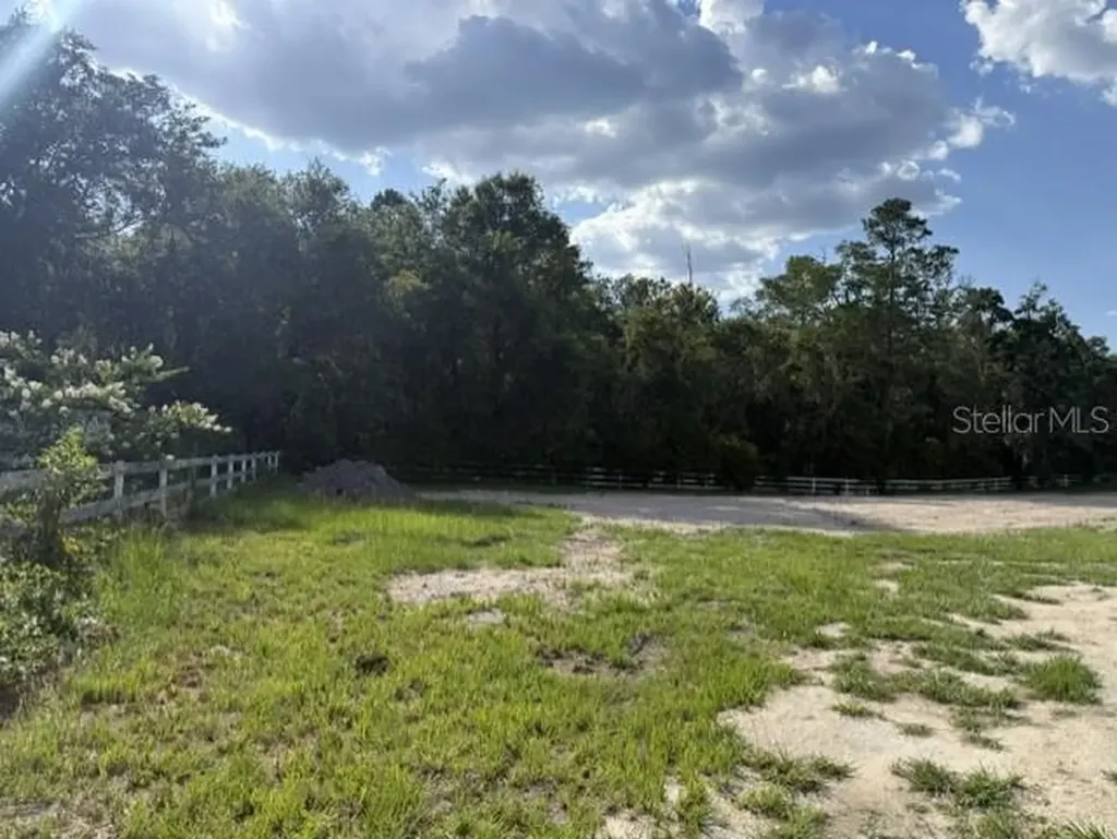 420 NW 9th Avenue Lake Butler FL 32054