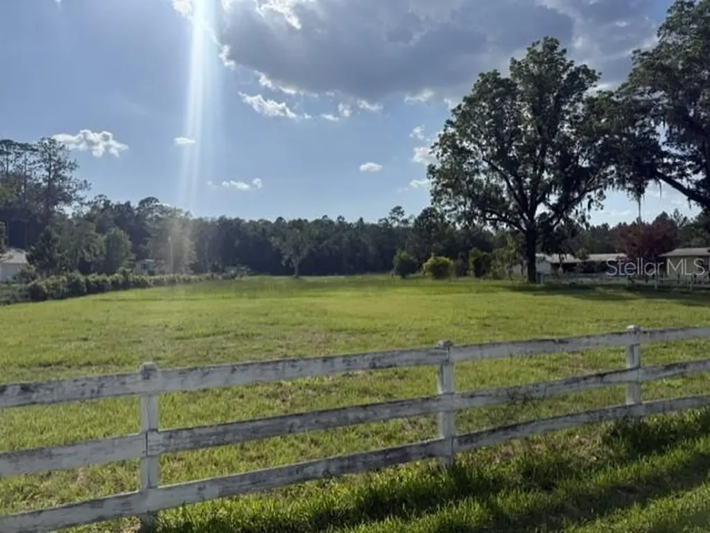 420 NW 9th Avenue Lake Butler FL 32054