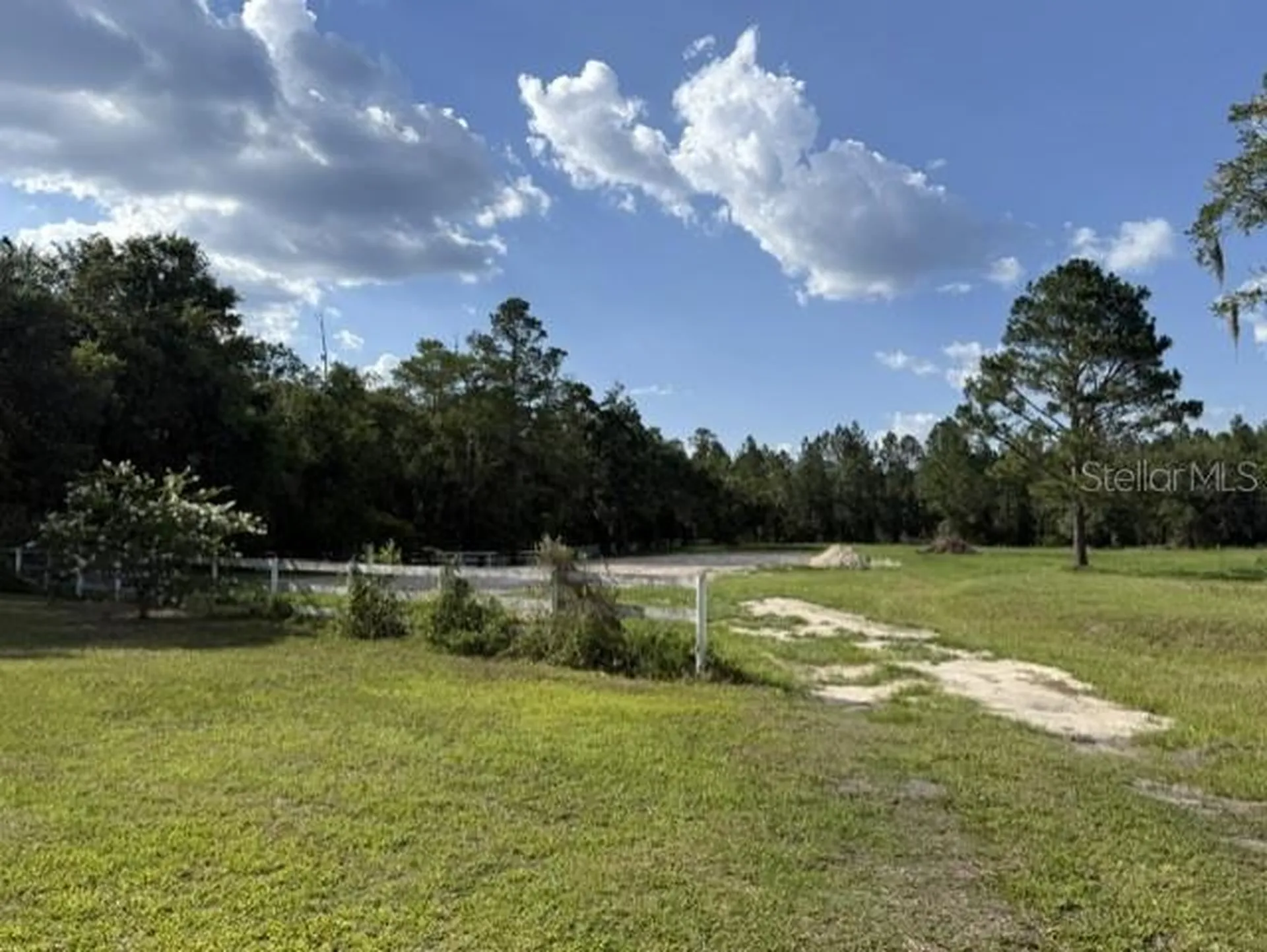 420 NW 9th Avenue Lake Butler FL 32054