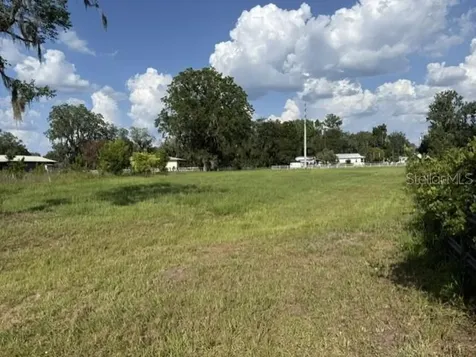 420 NW 9th Avenue Lake Butler FL 32054