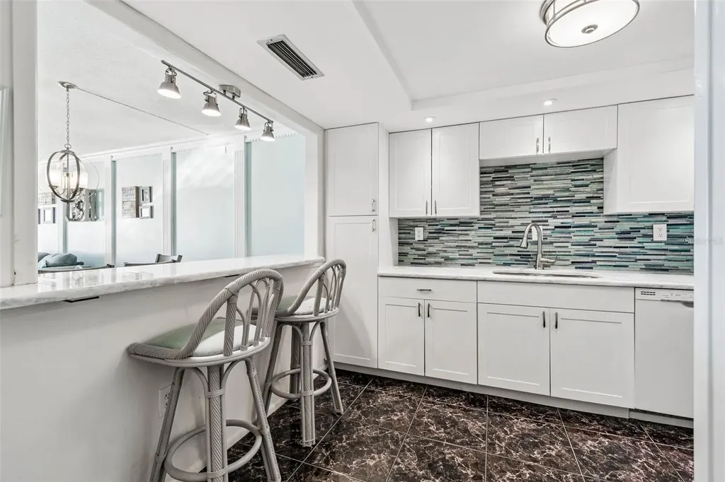 17920 Gulf Boulevard St Petersburg FL 33708
