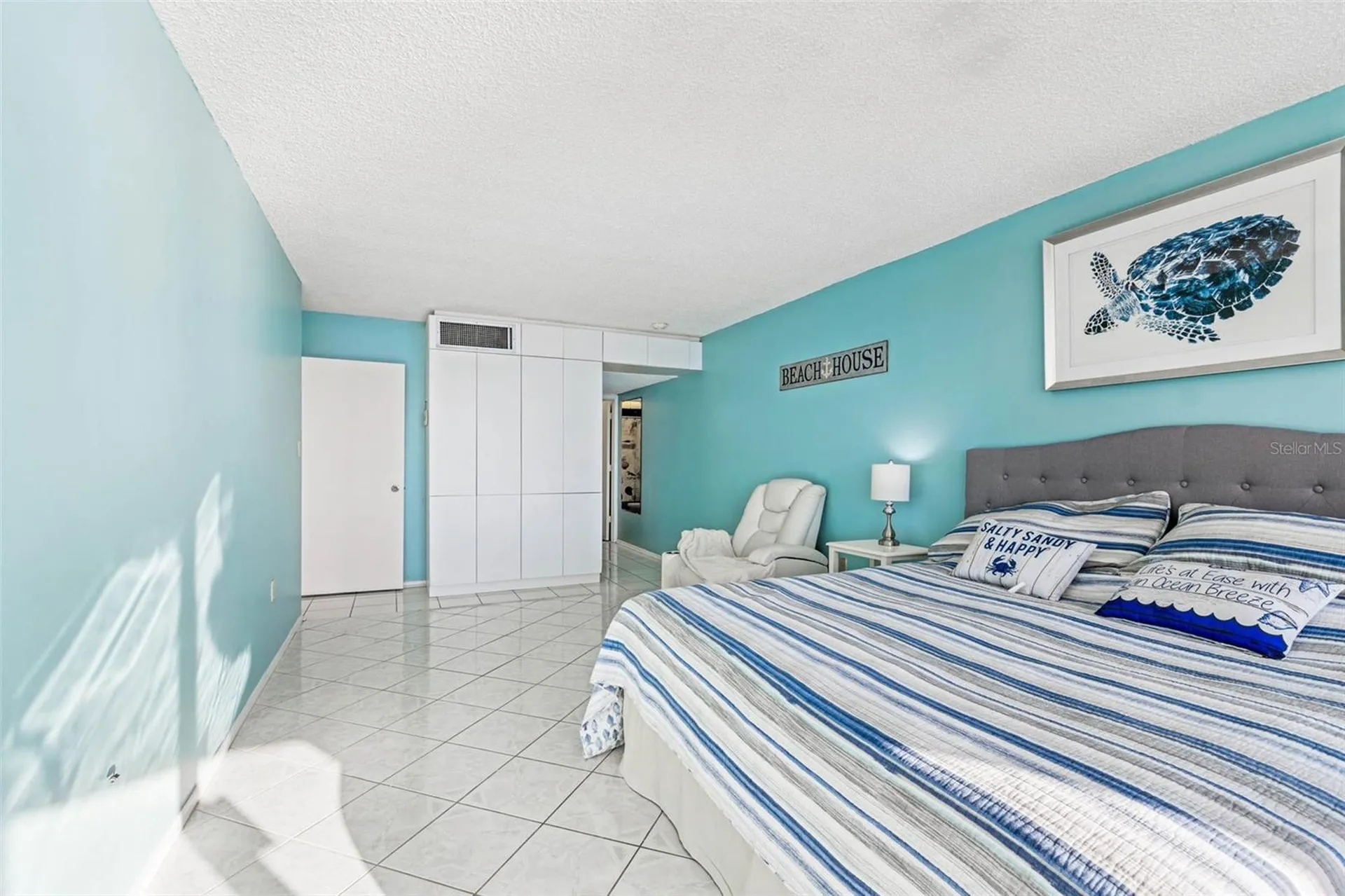 17920 Gulf Boulevard St Petersburg FL 33708