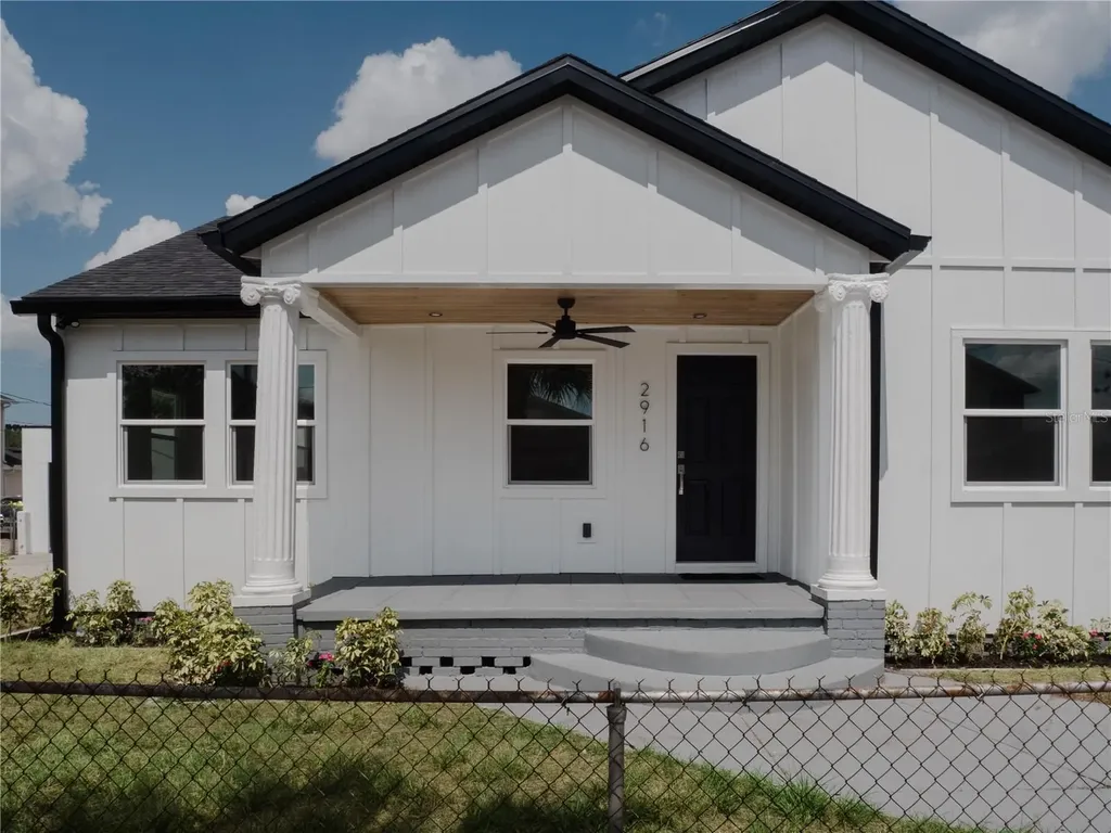 2916 N 21st Street Tampa FL 33605