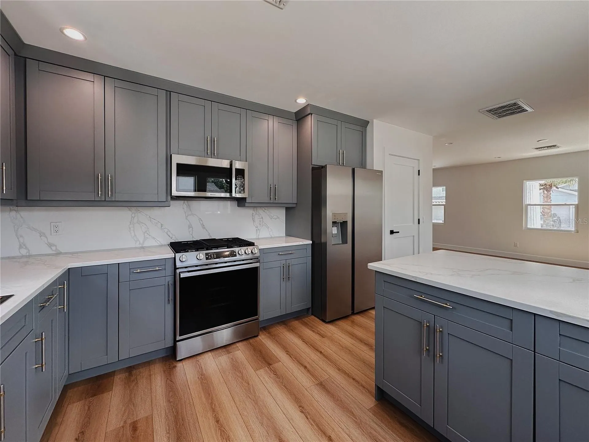 2916 N 21st Street Tampa FL 33605