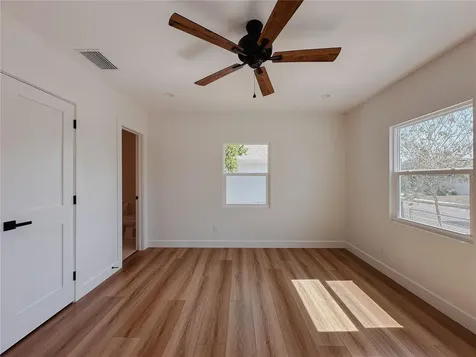 2916 N 21st Street Tampa FL 33605
