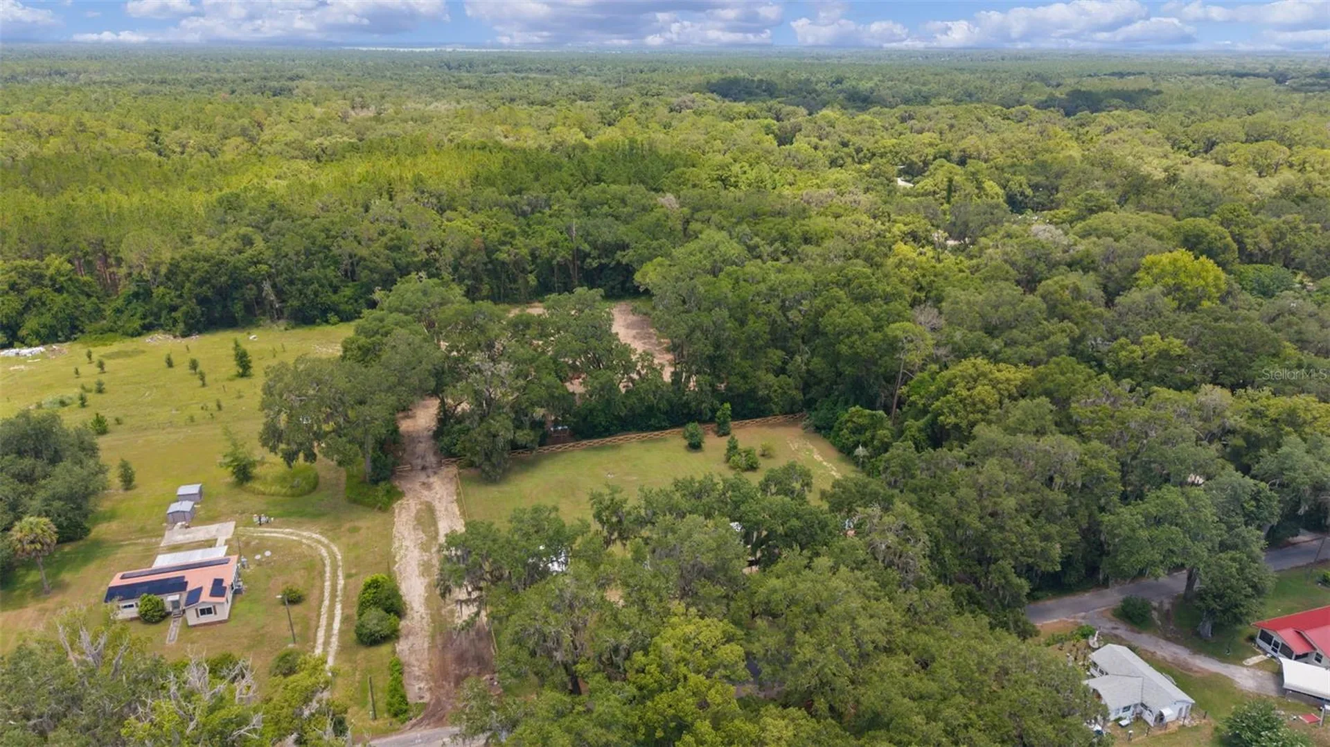 13281 SE 122nd Place Ocklawaha FL 32179