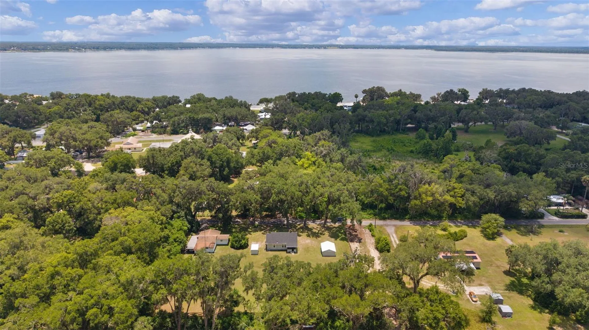 13281 SE 122nd Place Ocklawaha FL 32179