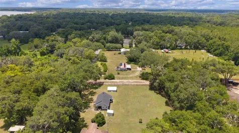 13281 SE 122nd Place Ocklawaha FL 32179