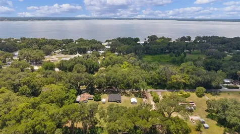 13281 SE 122nd Place Ocklawaha FL 32179