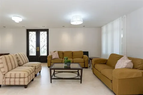 254 Sabanera Dorado PR 00646
