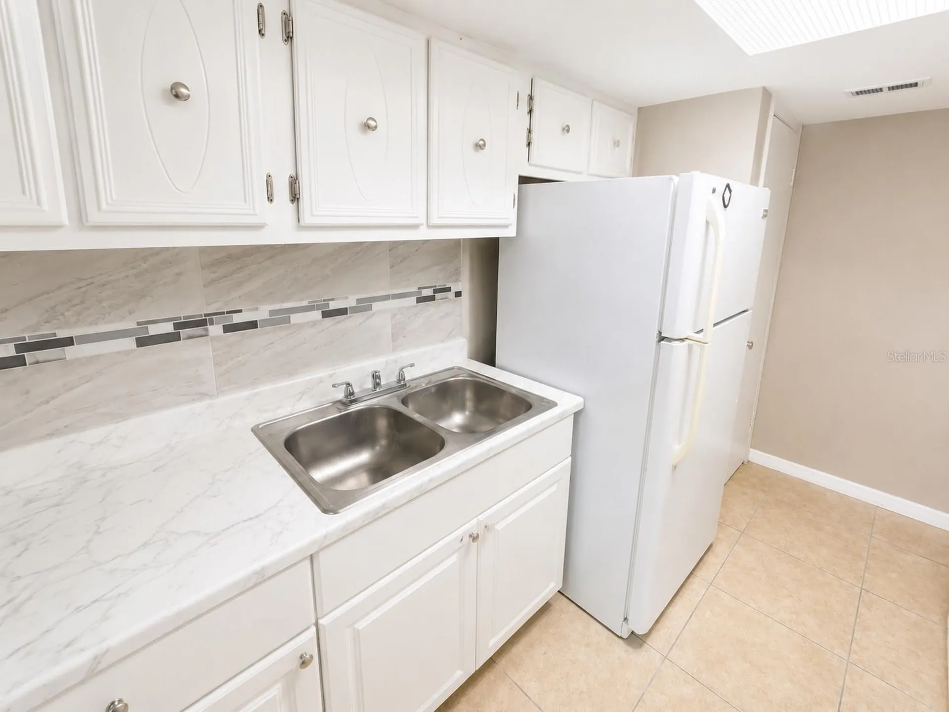 2779 L B Mcleod Road Orlando FL 32805