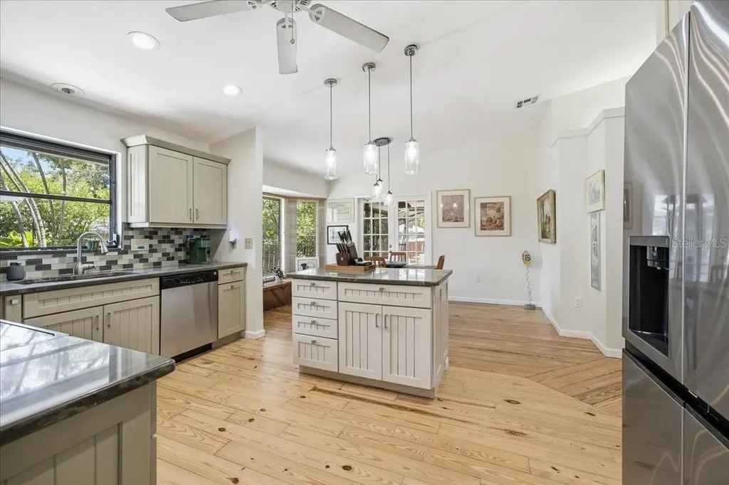 4408 Groveland Avenue Sarasota FL 34231