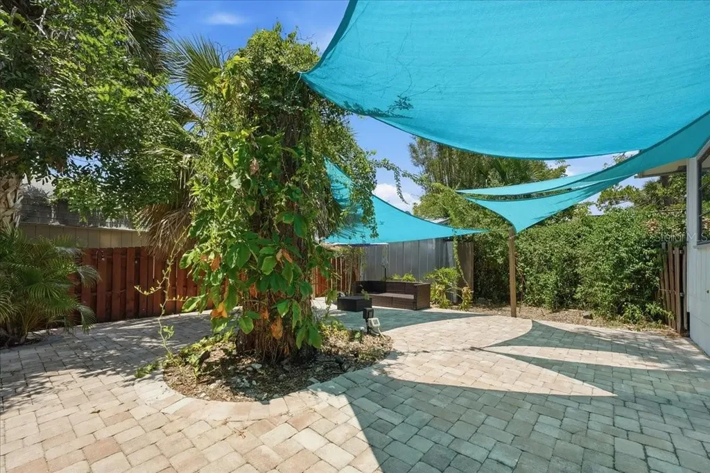 4408 Groveland Avenue Sarasota FL 34231