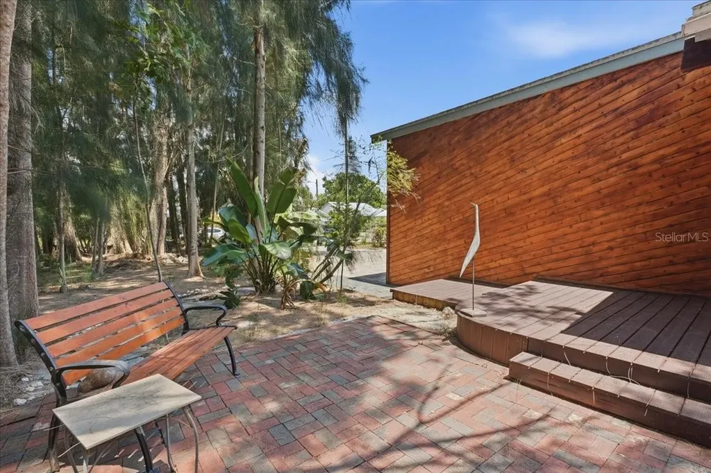 4408 Groveland Avenue Sarasota FL 34231