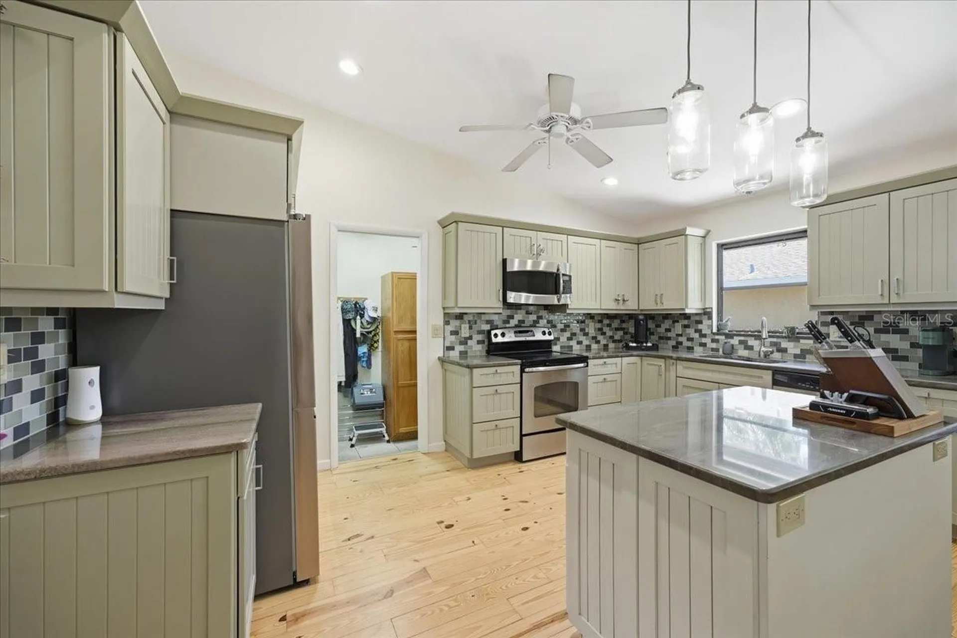 4408 Groveland Avenue Sarasota FL 34231