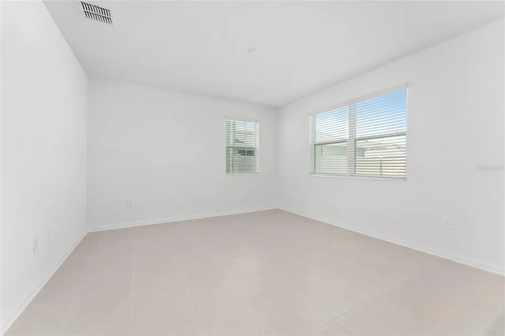 2004 Tohoqua Boulevard Kissimmee FL 34744