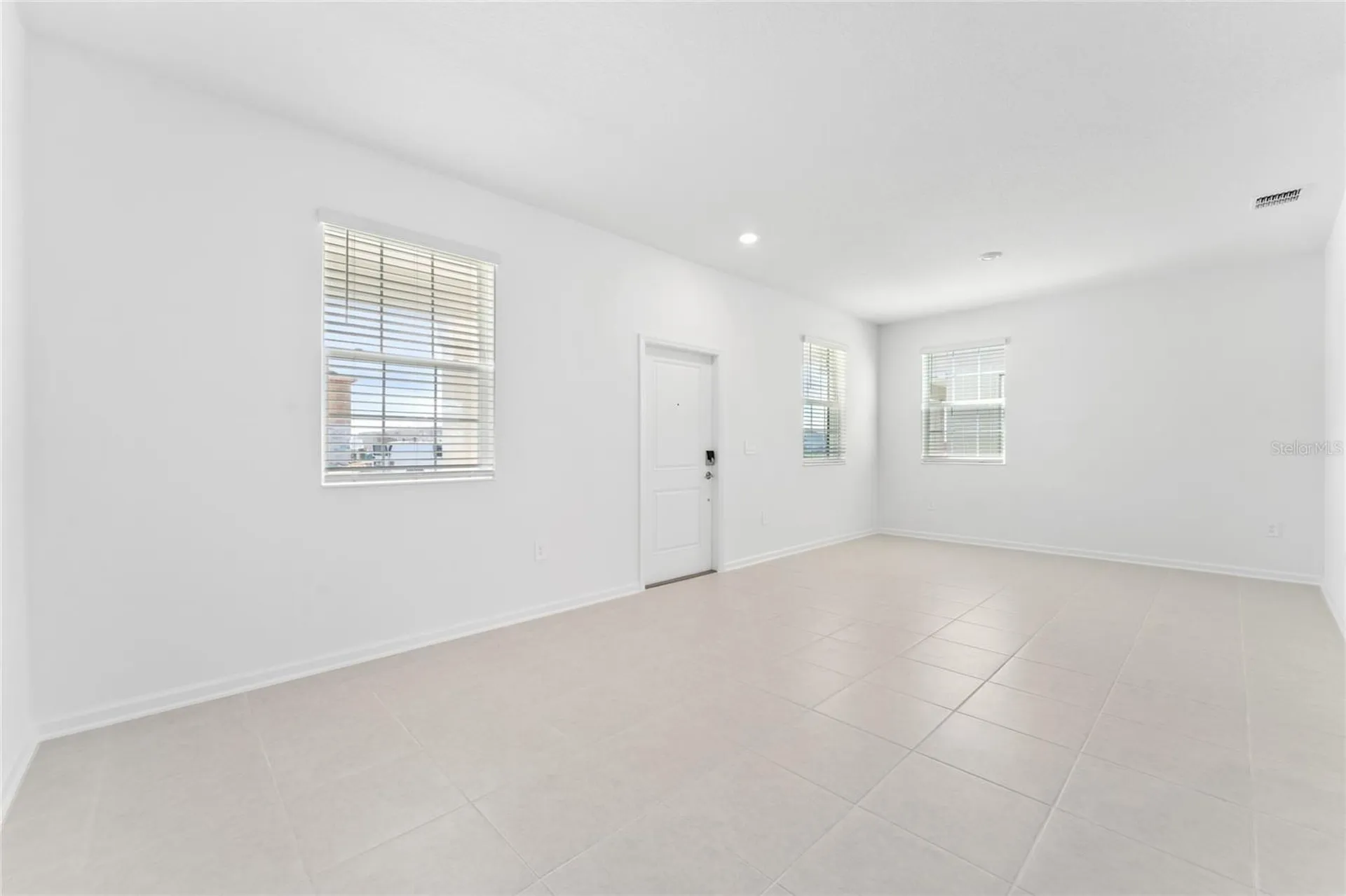 2004 Tohoqua Boulevard Kissimmee FL 34744