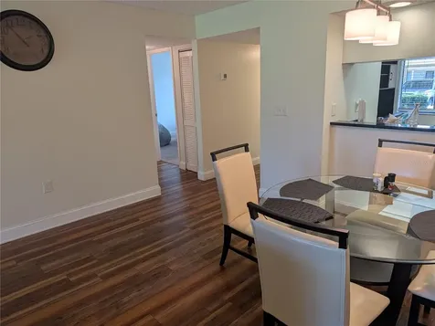 209 Mary Drive Oldsmar FL 34677