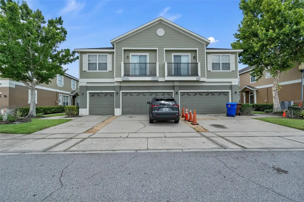 1913 Estancia Circle Kissimmee FL 34741