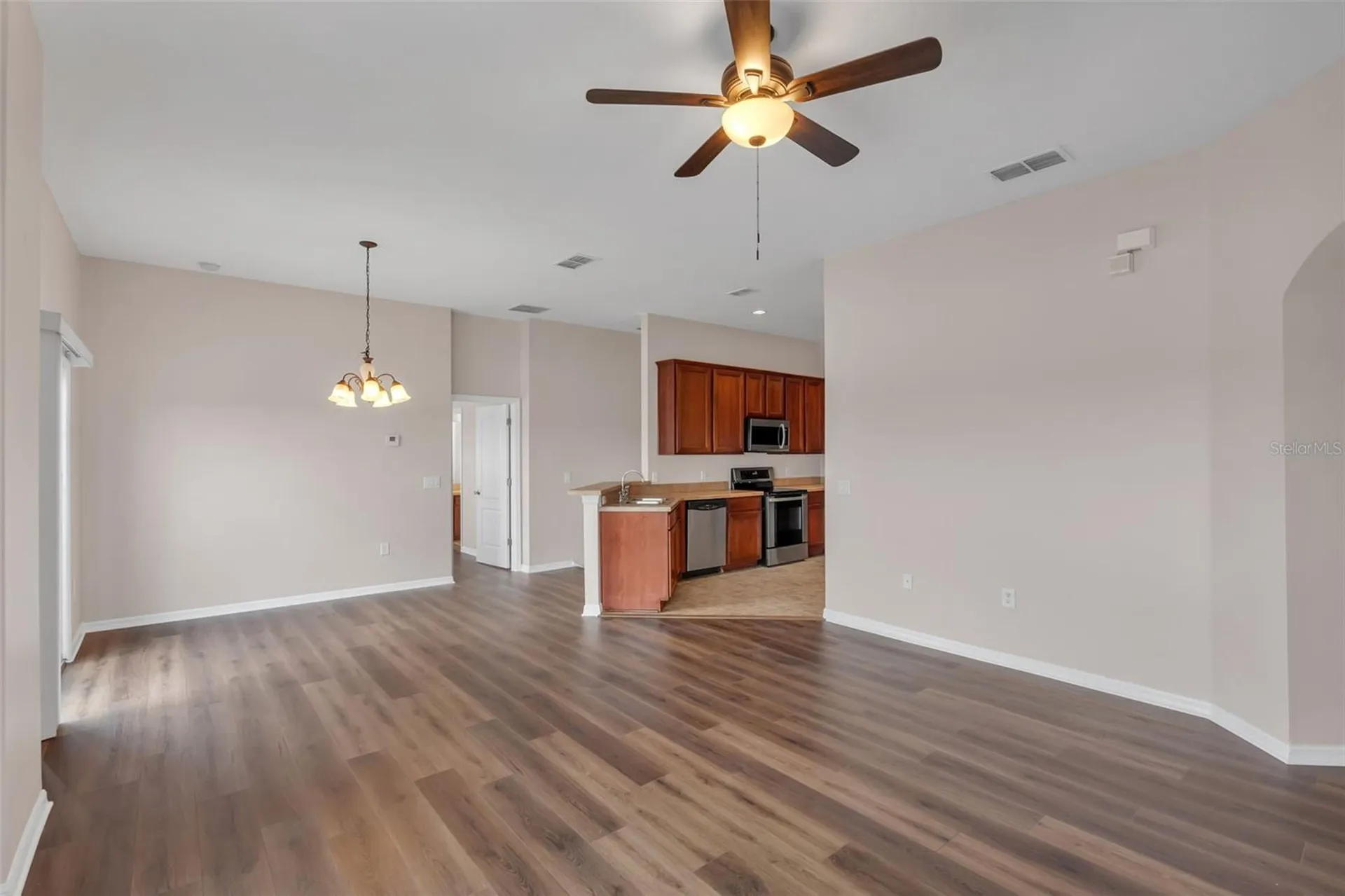 1913 Estancia Circle Kissimmee FL 34741