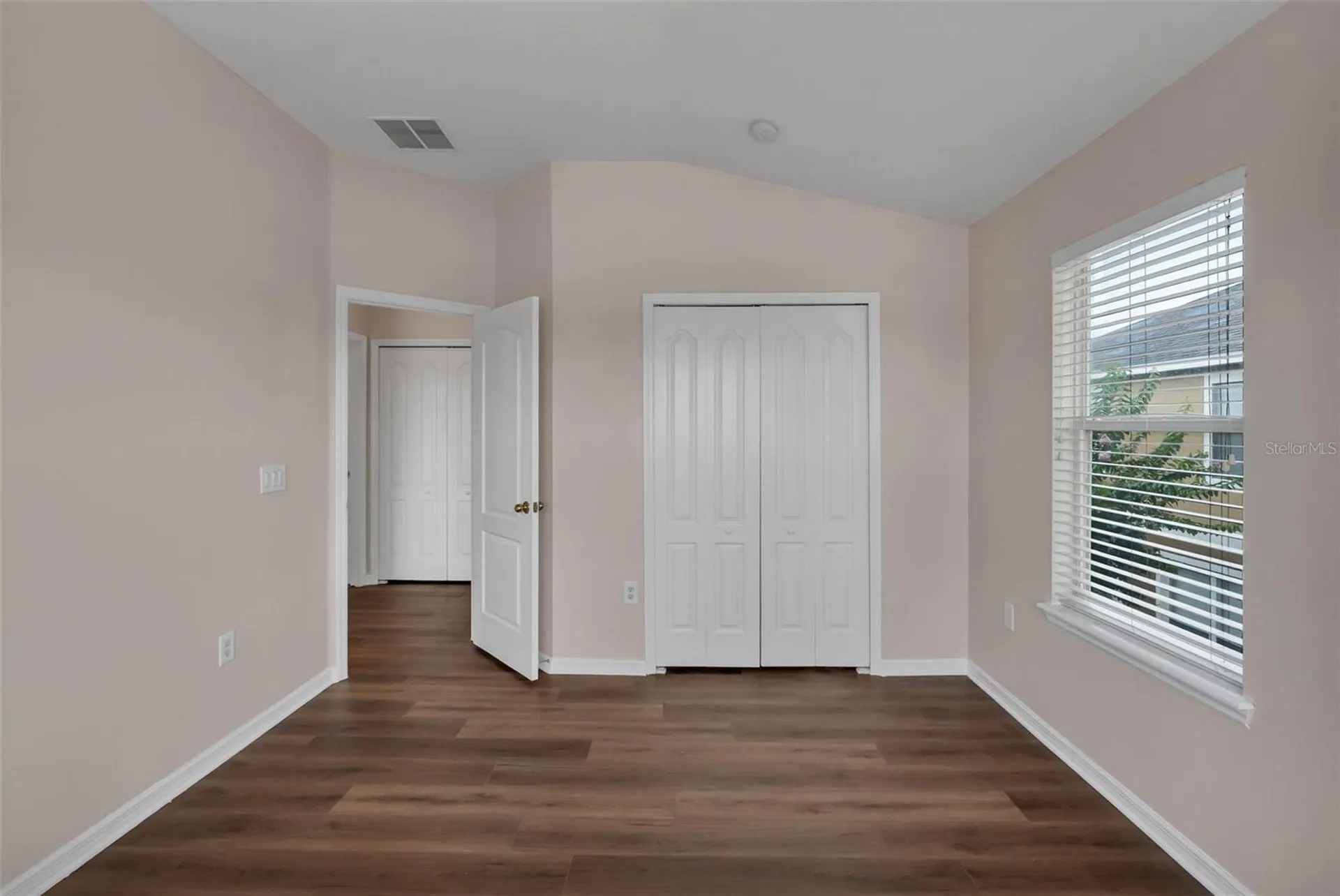 1913 Estancia Circle Kissimmee FL 34741