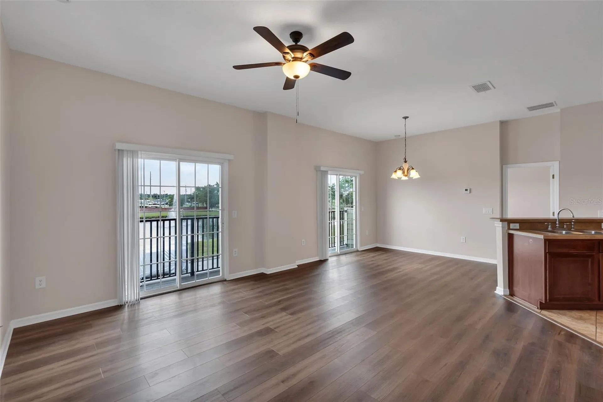 1913 Estancia Circle Kissimmee FL 34741