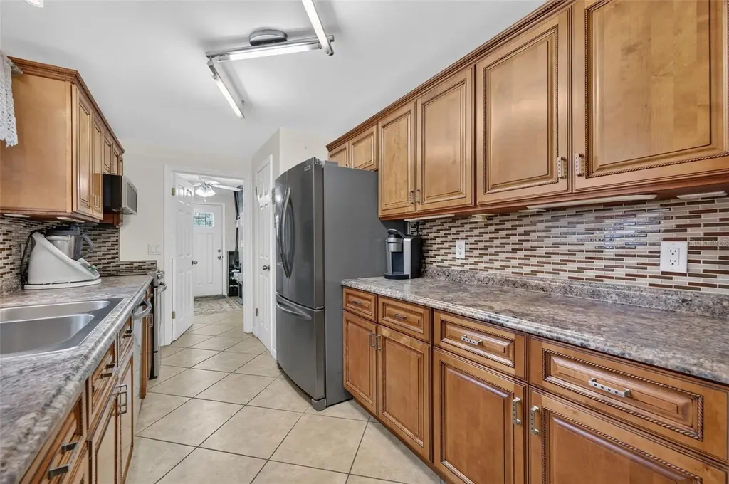 317 Brooklyn Avenue Orange City FL 32763