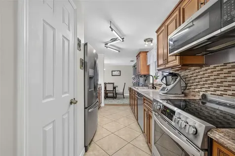 317 Brooklyn Avenue Orange City FL 32763