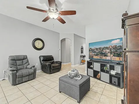 4824 Ashurst Street Kissimmee FL 34758