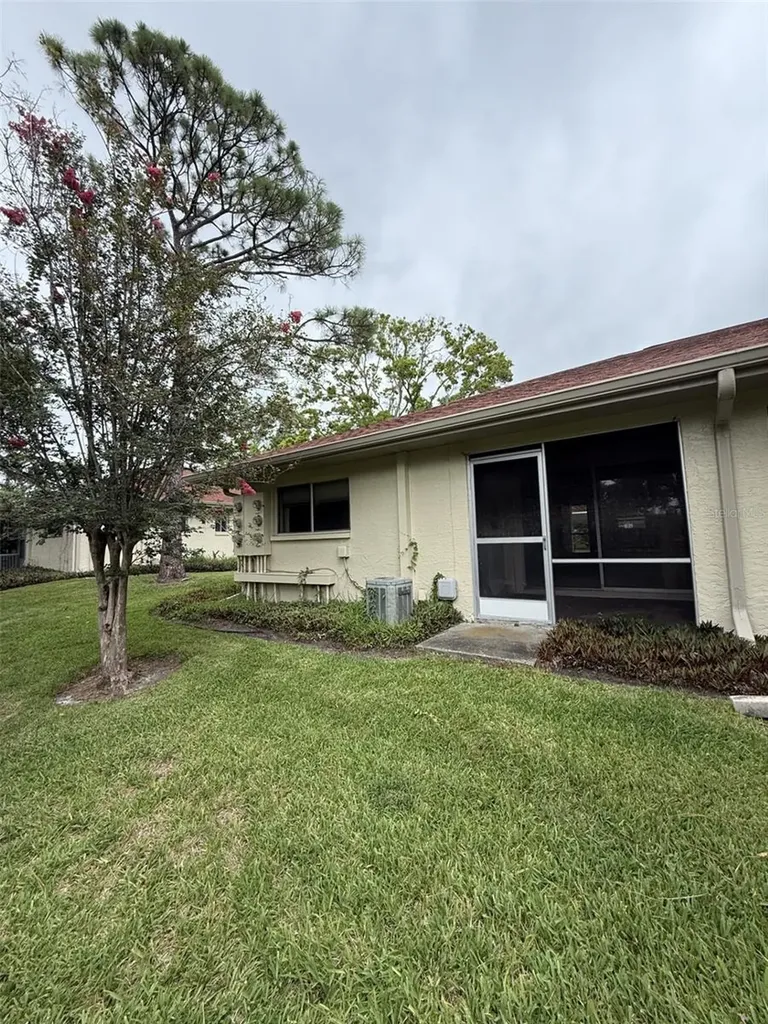 2460 Northside Drive Clearwater FL 33761