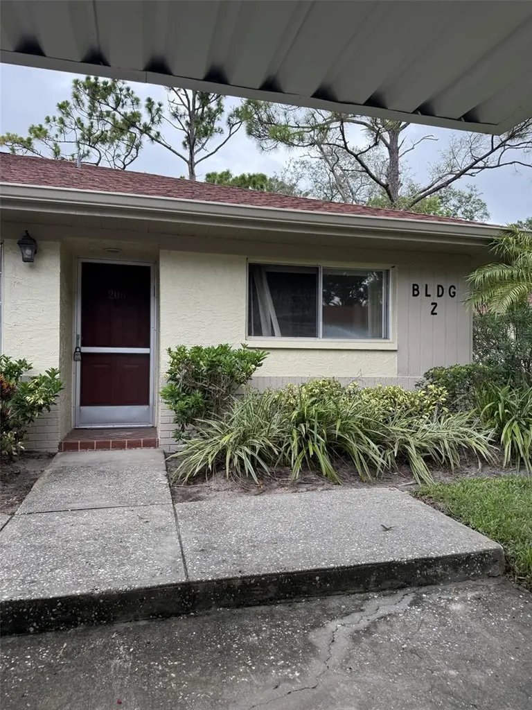 2460 Northside Drive Clearwater FL 33761