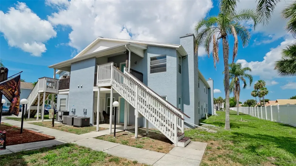 3848 59th Avenue W Bradenton FL 34210