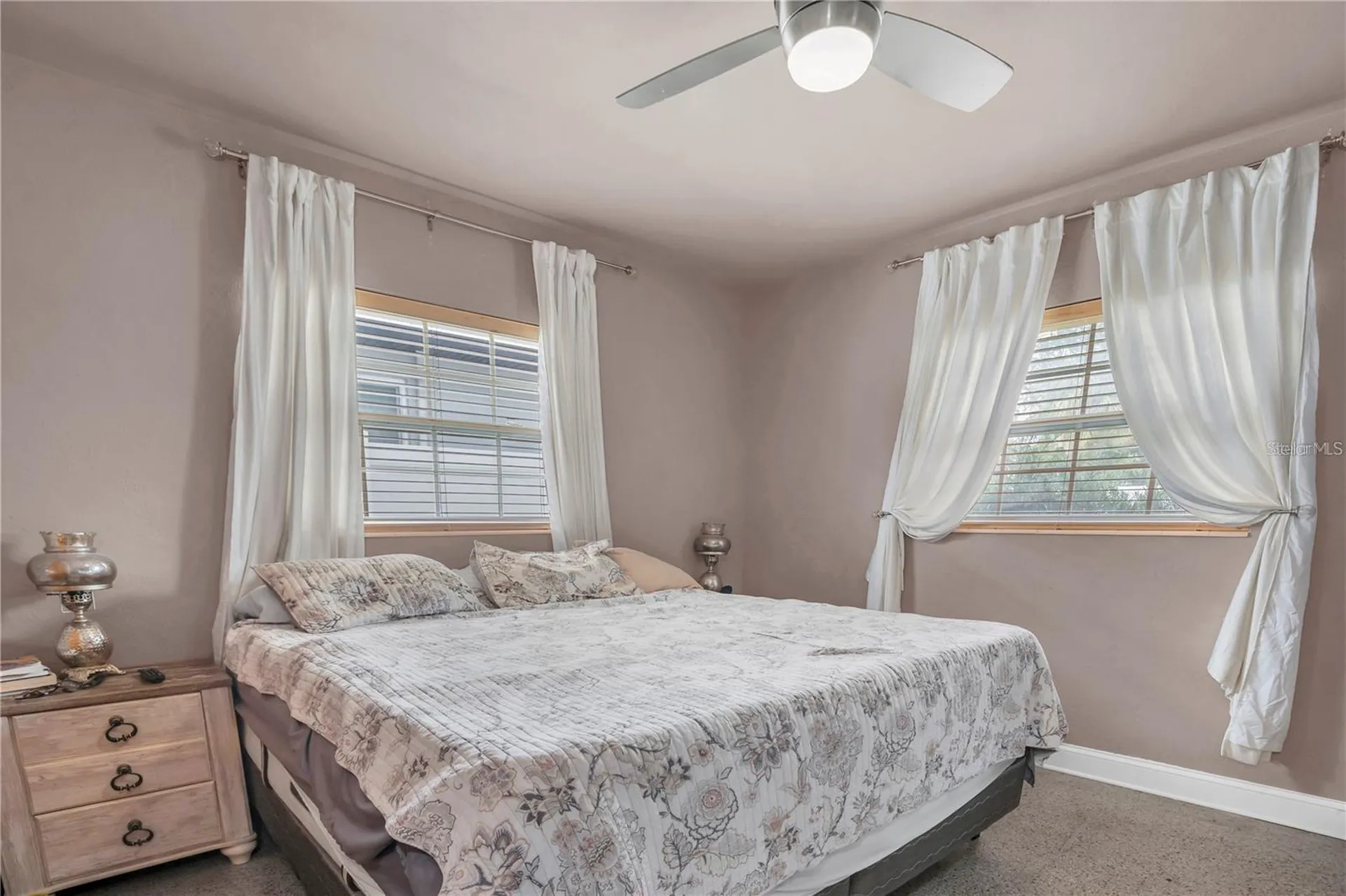 185 22nd Avenue N St Petersburg FL 33704