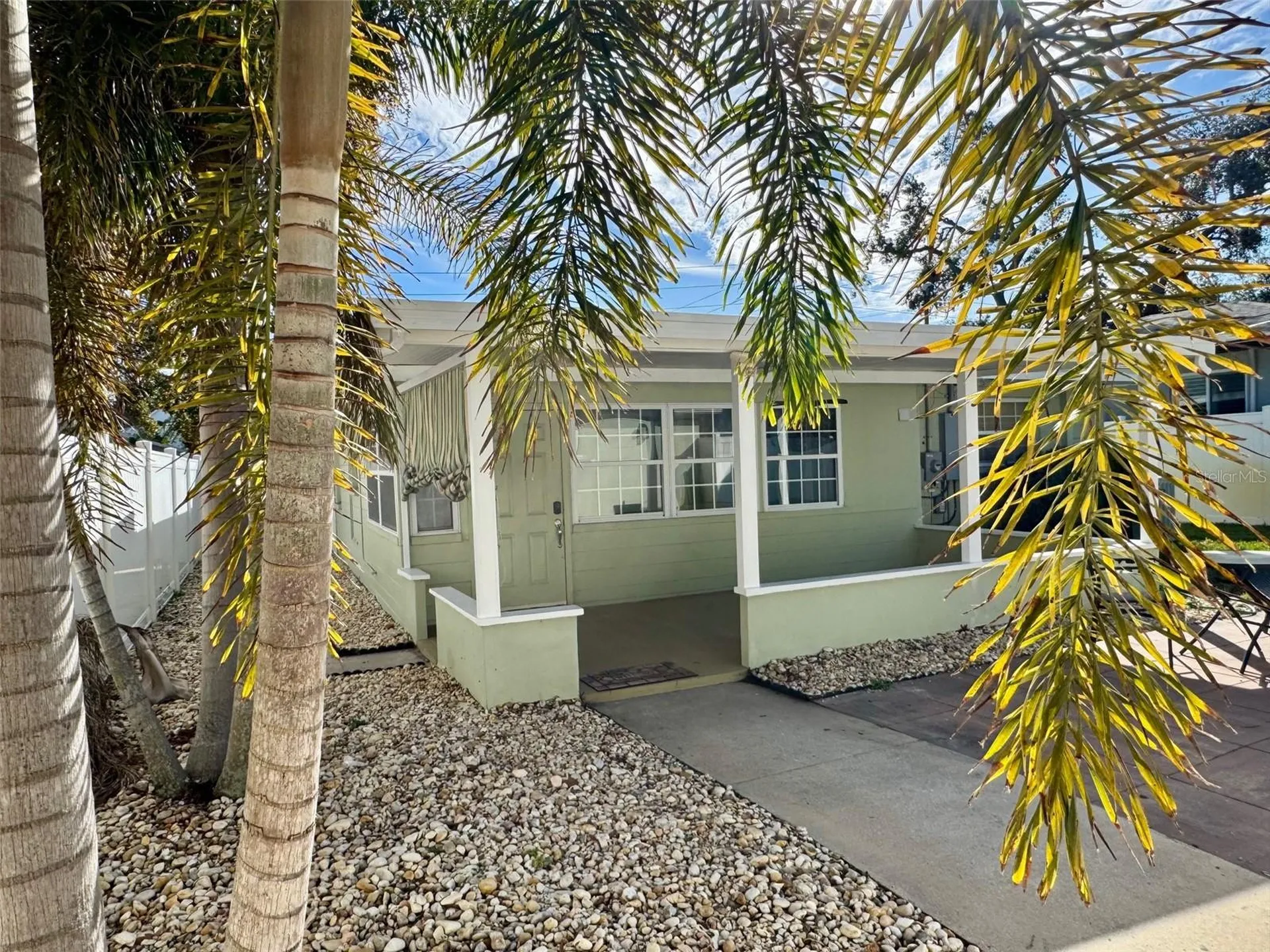 185 22nd Avenue N St Petersburg FL 33704