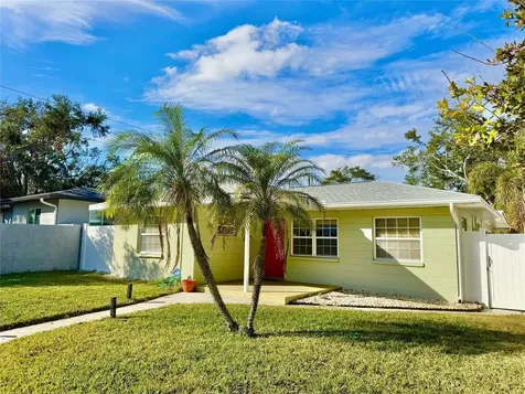 185 22nd Avenue N St Petersburg FL 33704
