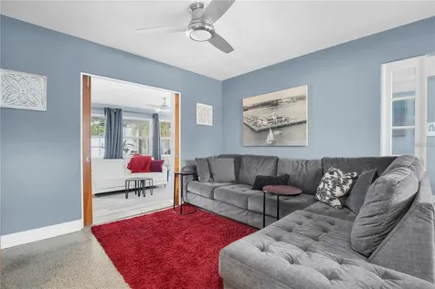 185 22nd Avenue N St Petersburg FL 33704