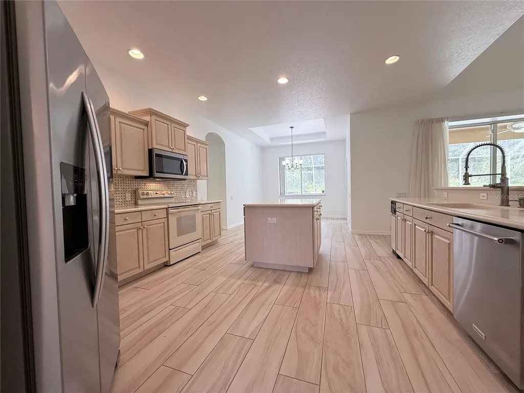 4690 W Tomahawk Drive Beverly Hills FL 34465
