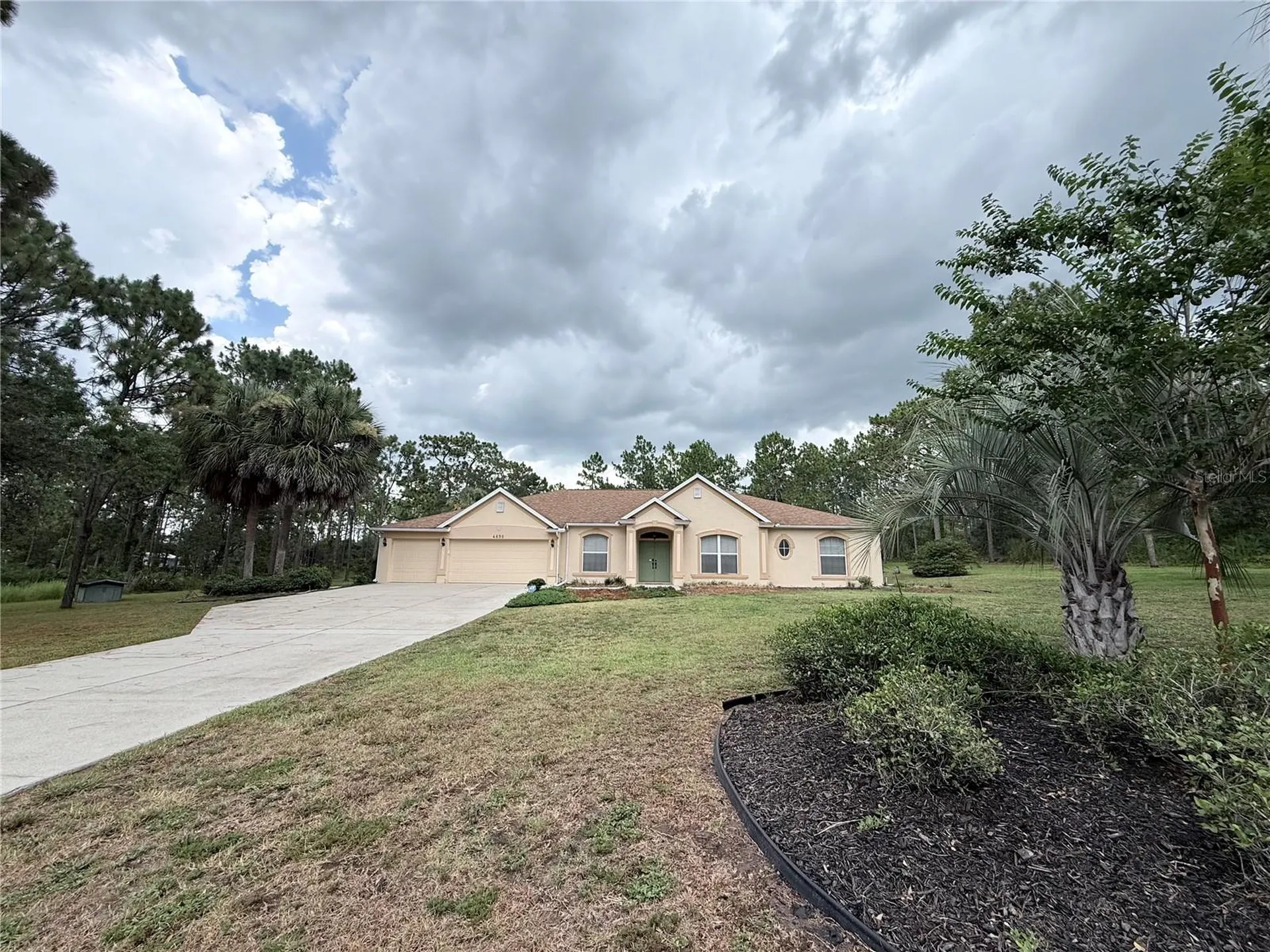 4690 W Tomahawk Drive Beverly Hills FL 34465