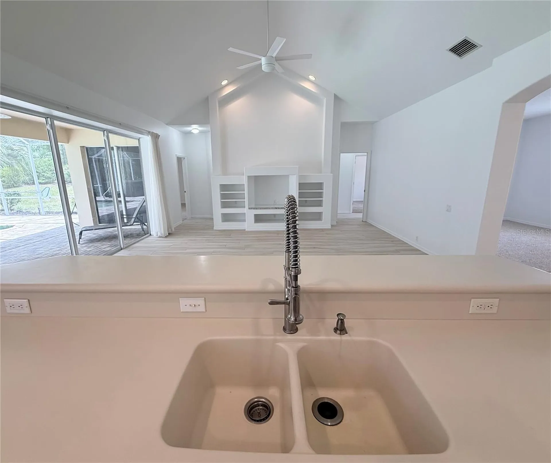4690 W Tomahawk Drive Beverly Hills FL 34465