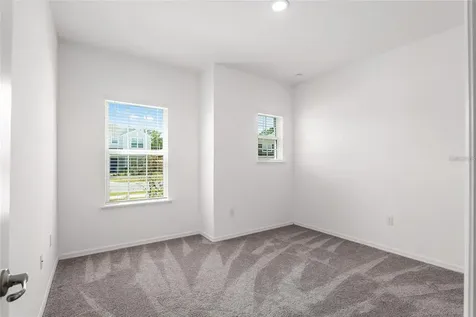 2275 NW 248th Way Newberry FL 32669