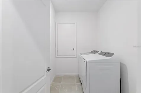 2275 NW 248th Way Newberry FL 32669