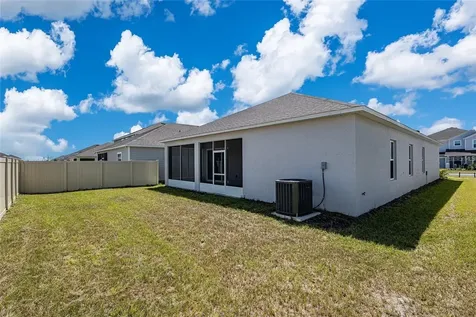2275 NW 248th Way Newberry FL 32669
