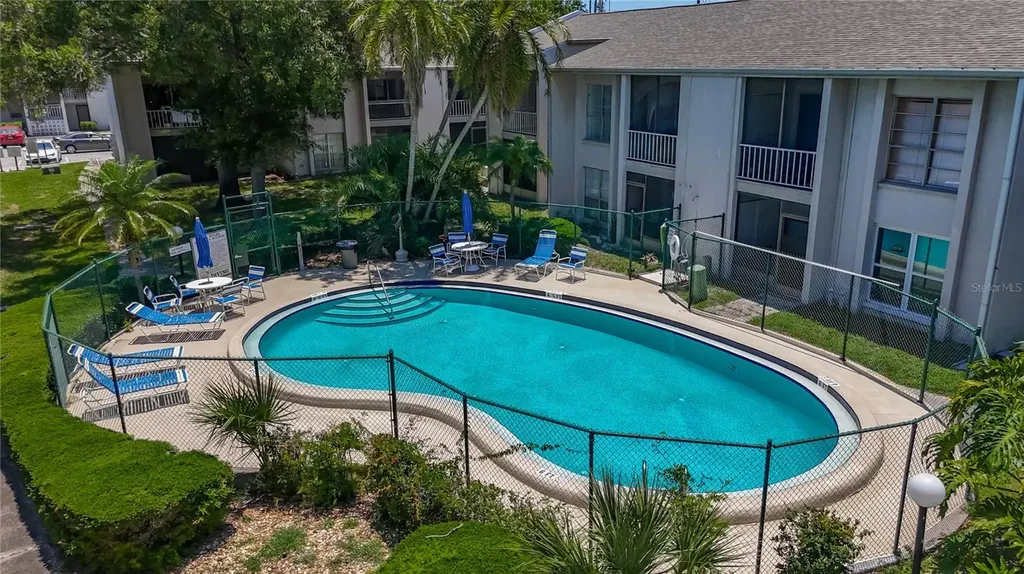 2625 State Road 590 Clearwater FL 33759
