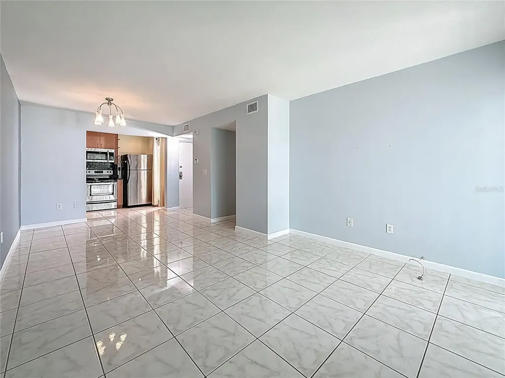 2625 State Road 590 Clearwater FL 33759